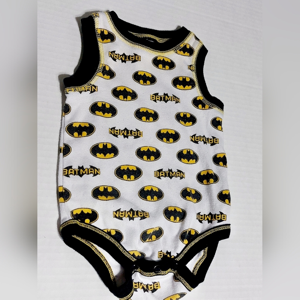 Batman Bodysuit 0-3 Months‎ Infant Sleeveless One Piece DC - Picture 2 of 4